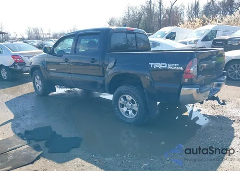 2015 Toyota Tacoma Base V6 z USA, uszkodzony, nr VIN 3TMLU4EN8FM183330